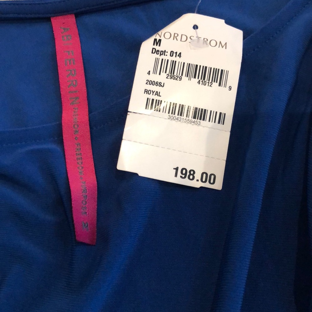 Blue top - Picture 3 of 6